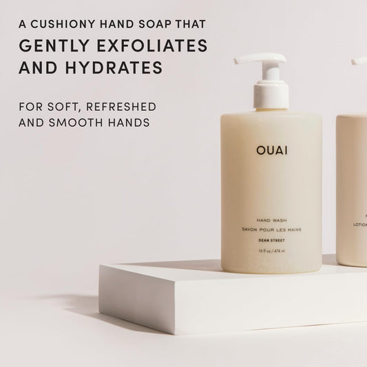 blend of castor oil, avocado oil, and rosehip oil for deep moisturization