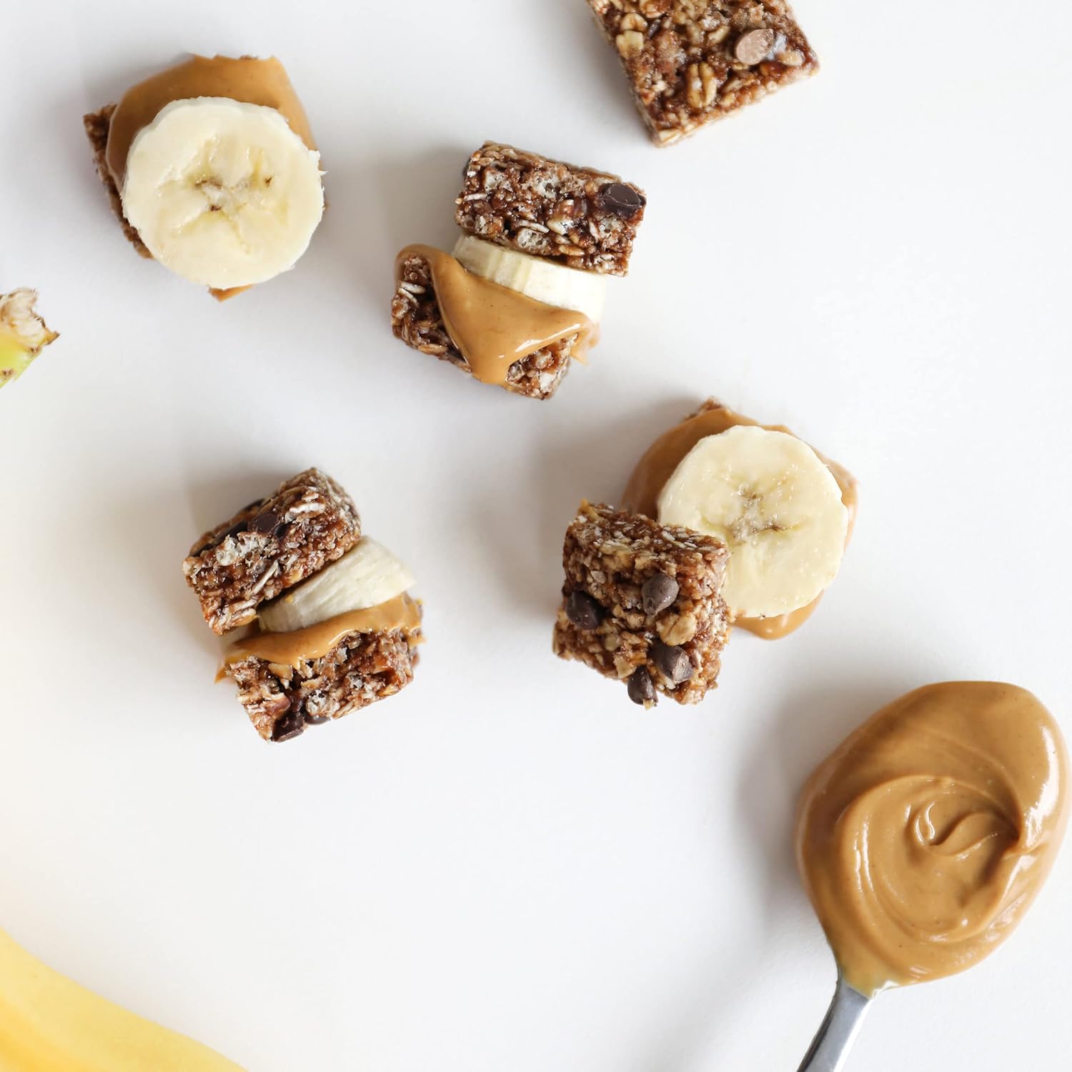 Annie's Organic Chocolate Chip Granola Bars – Whole Grain Snack for Health Conscious Families, 6 ct