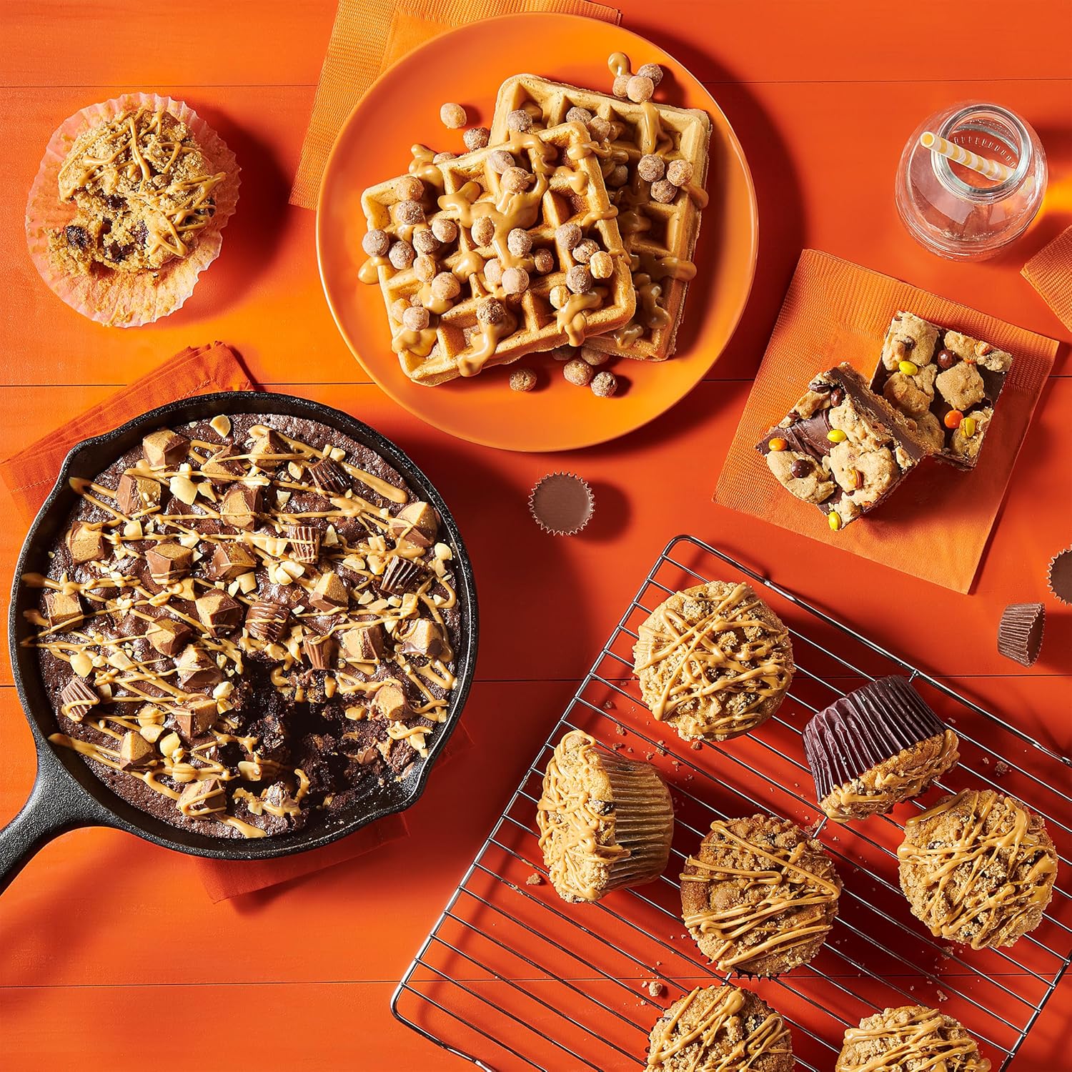 Betty Crocker REESE'S Brownie Mix with Peanut Butter Chips – Kid-Approved Peanut Butter Brownie for Playdates and Classroom Events