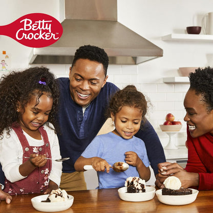 Betty Crocker REESE'S Brownie Mix with Peanut Butter Chips – Kid-Approved Peanut Butter Brownie for Playdates and Classroom Events