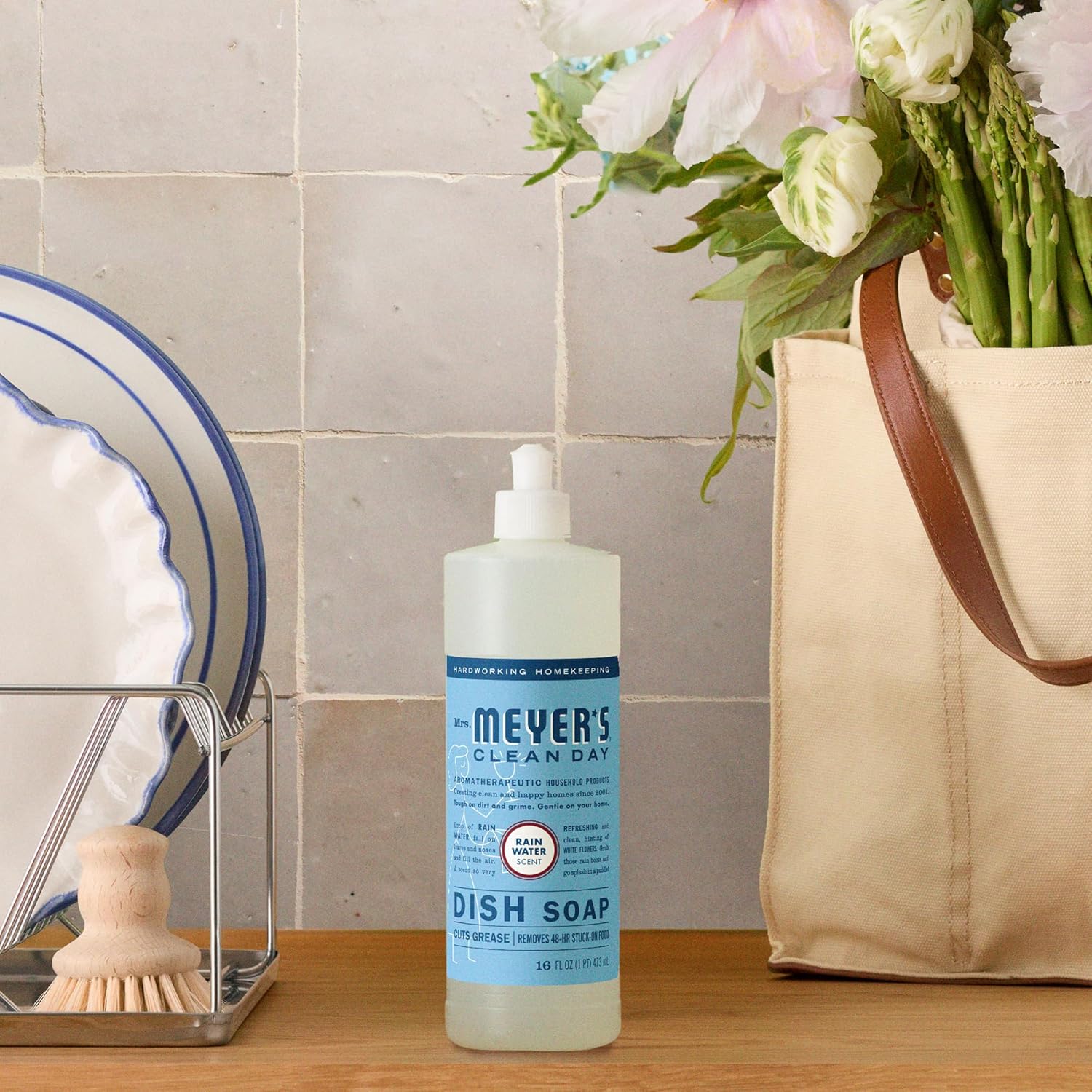 free from parabens, phthalates, and animal-derived ingredients