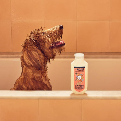 Mrs. Meyer's Clean Day 3-in-1 Dog Shampoo, Fragrance-Forward Rinse for a Cozy Home Atmosphere
