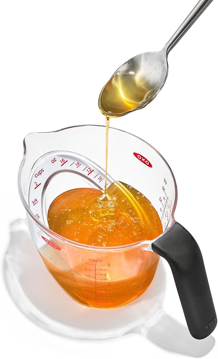OXO Good Grips Angled Measuring Cup – Read Measurements from Above for Faster Meal Prep
