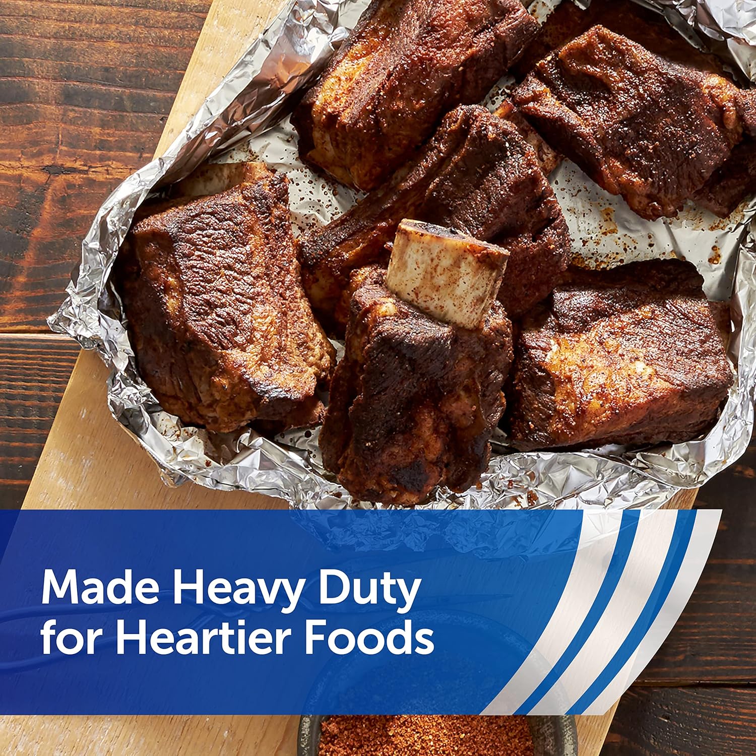 Reynolds Wrap Heavy Duty Aluminum Foil Roll – Holiday Gift for Home Cooks Who Love to Grill and Roast