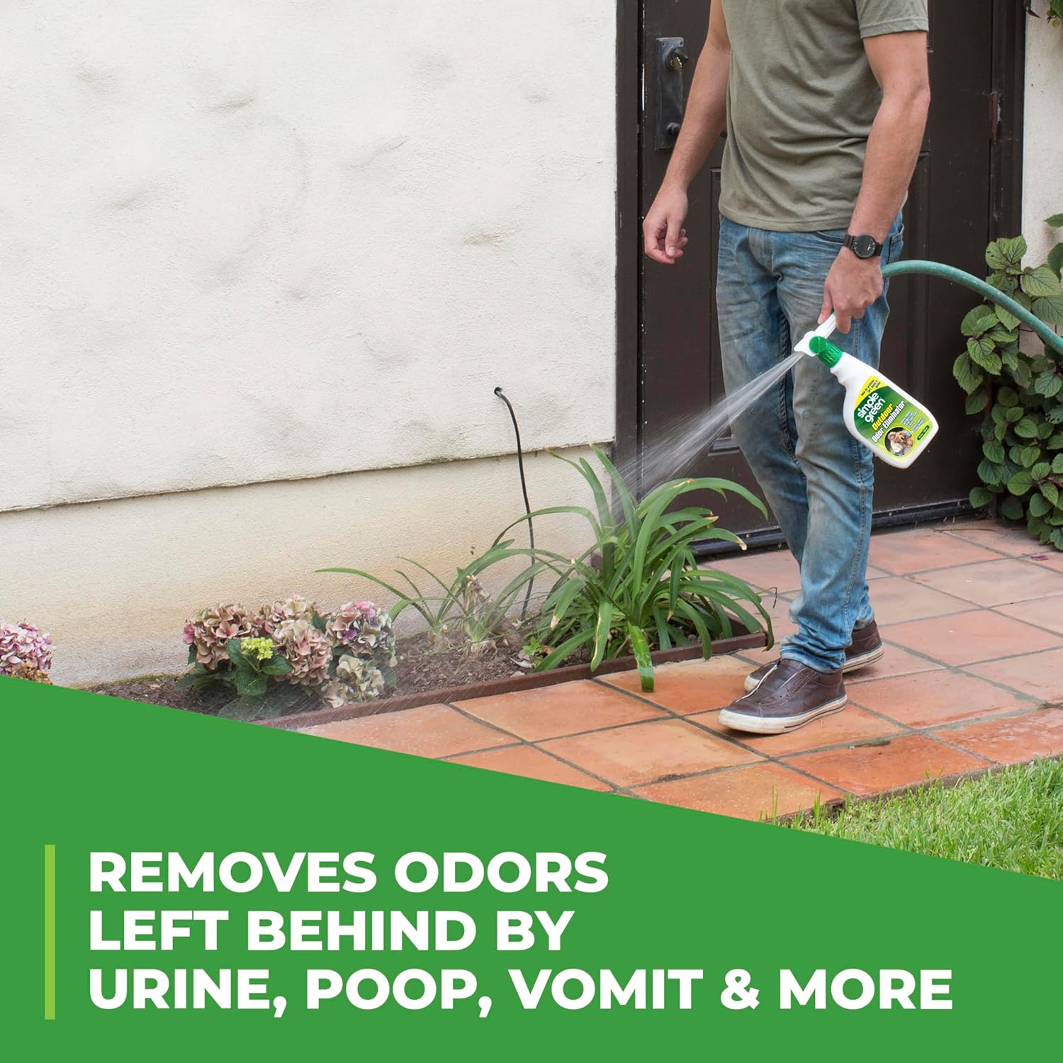Simple Green Outdoor Odor Eliminator for Pets – Open-Air Yard and Outdoor Dining Prep, 32 oz Hose Sprayer and Refill