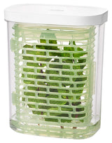 OXO Good Grips GreenSaver Produce Keeper – Large, Practical Birthday Gift for Mom Who Loves Fresh Food