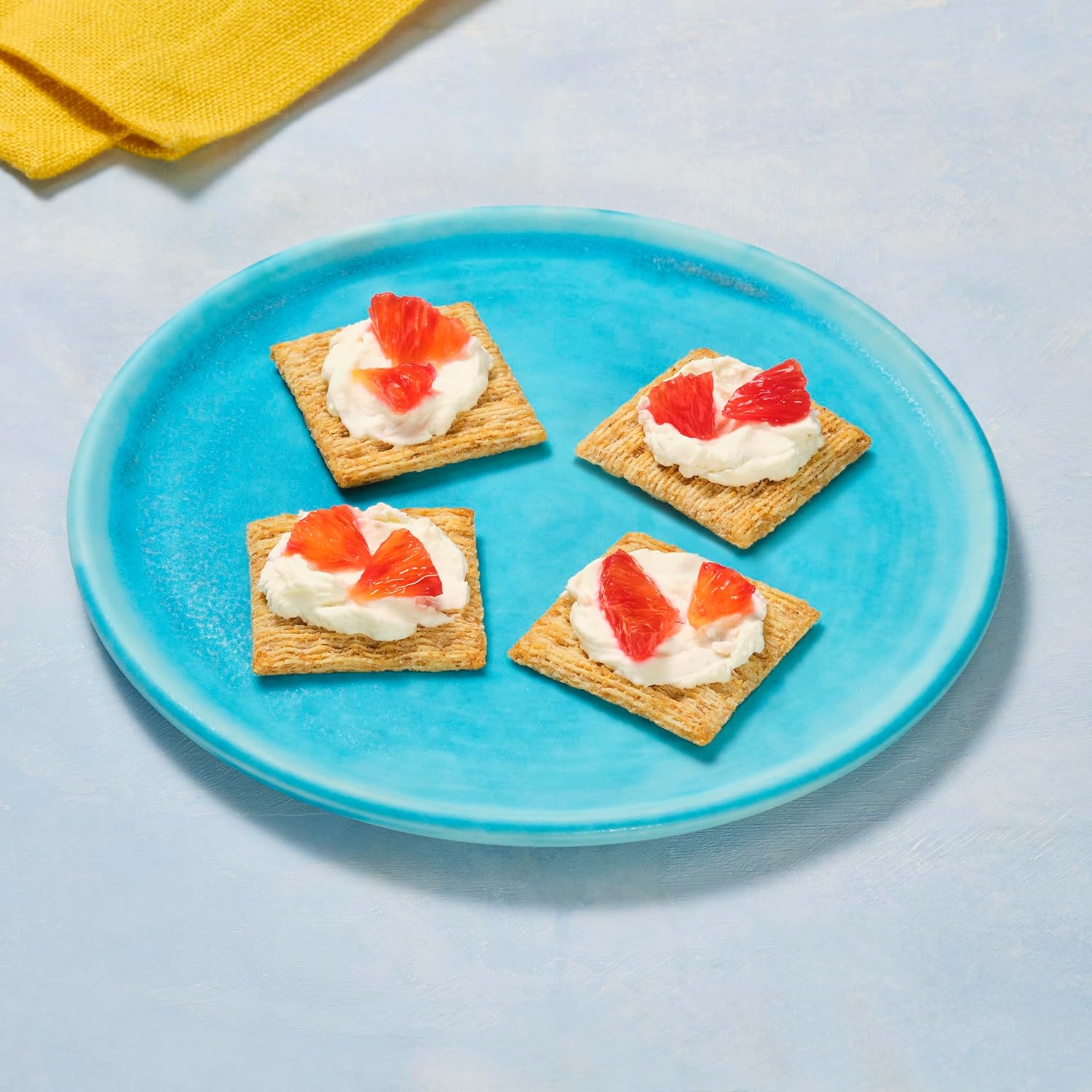 Triscuit Hint of Sea Salt Whole Grain Crackers – Quick Whole Wheat Bite for Between-Meeting Office Fuel