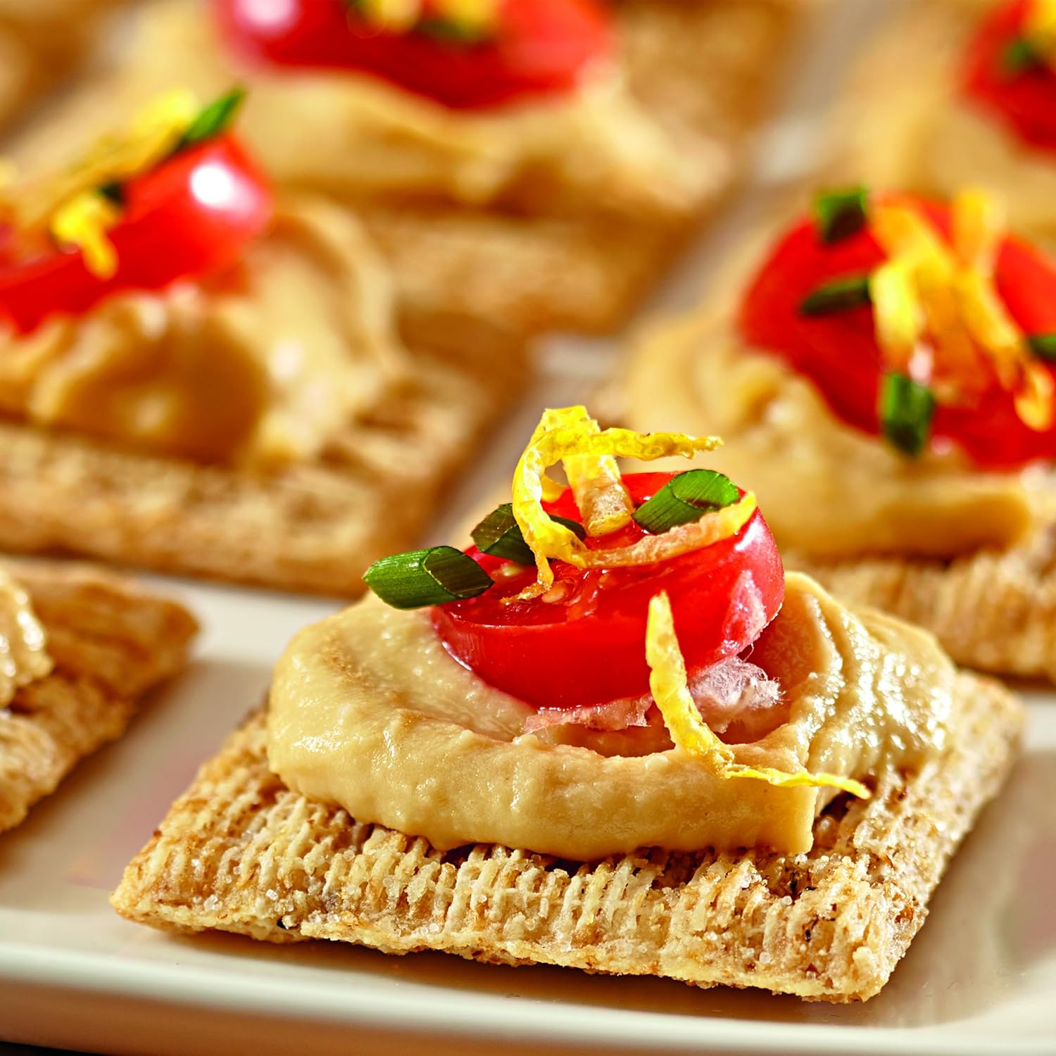 Triscuit Hint of Sea Salt Whole Grain Crackers – Quick Whole Wheat Bite for Between-Meeting Office Fuel