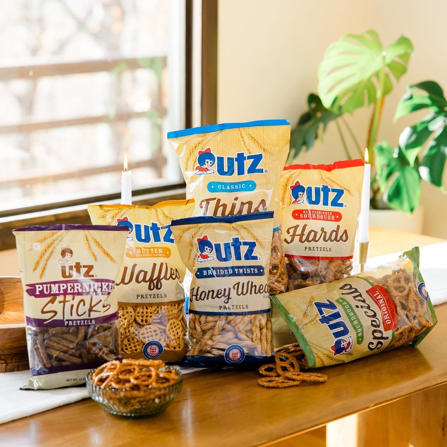 Utz Bulk Bite-Size Pretzels 52 oz Resealable Barrel – Mindful Portion-Controlled Snacking for Balanced Lifestyle Goals