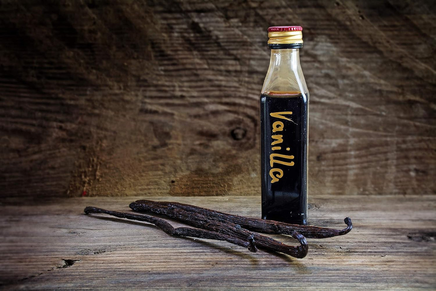 Vanilla Extract Co. Tahitian Pods – Clean, Vacuum-Sealed Pantry Staple for Less-Is-More Kitchens